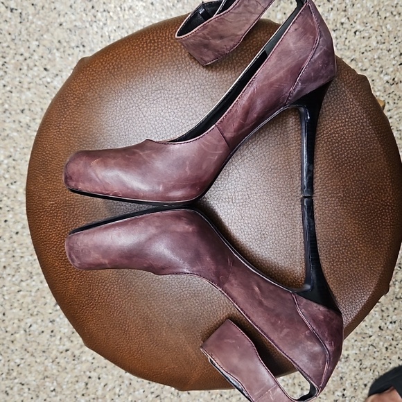 Maria Sharapova for cole haan air Alexa heels Distressed Purple Leather Size 7.5 - Picture 5 of 11